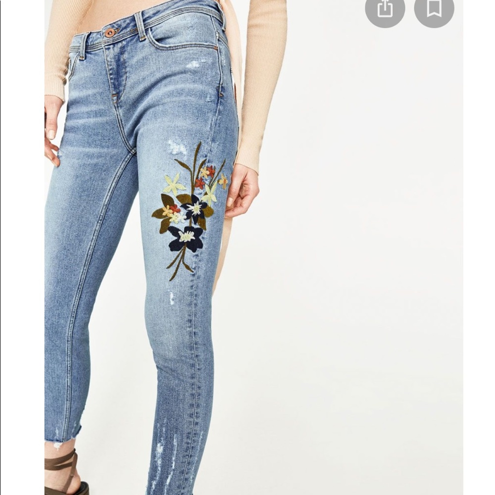 Zara Embroidered Mid Rise Jeans